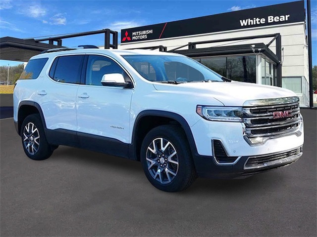 2023 GMC Acadia SLE's photo