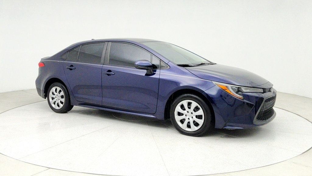 2020 Toyota Corolla LE photo 8