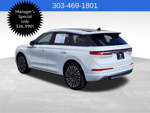 2022 Lincoln Corsair Reserve photo 3