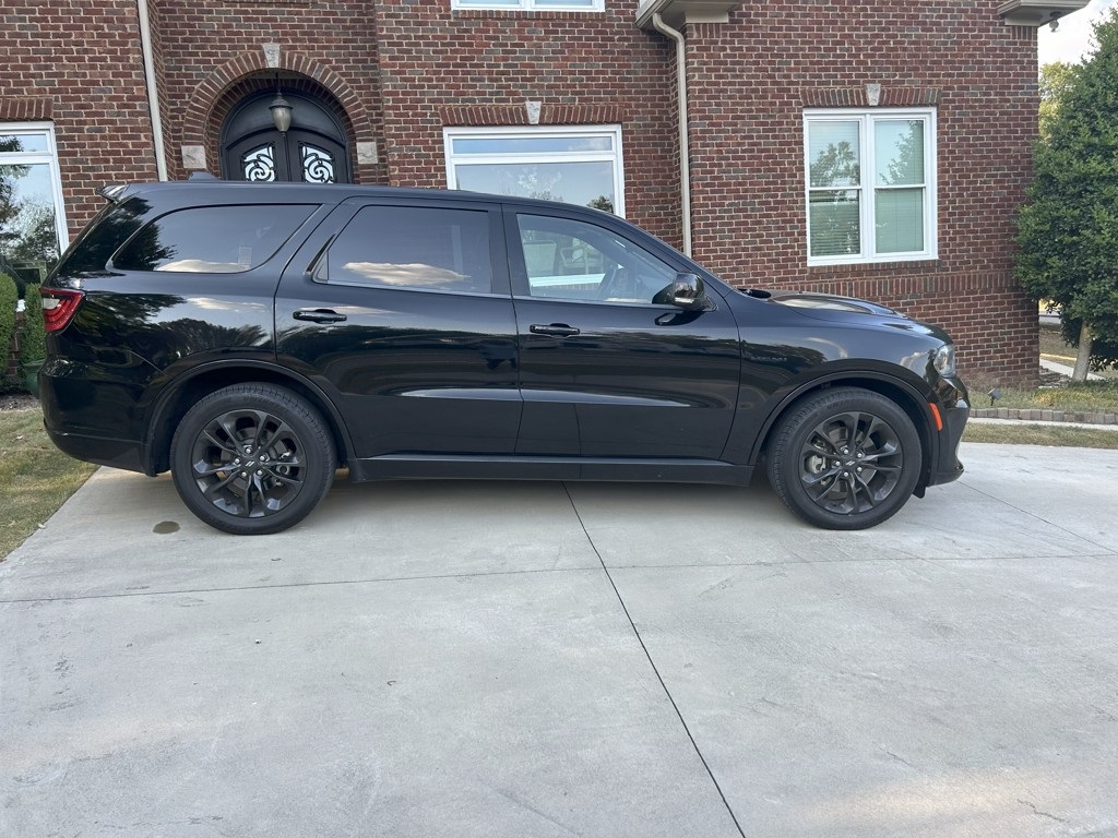 2022 Dodge Durango R/T photo 2