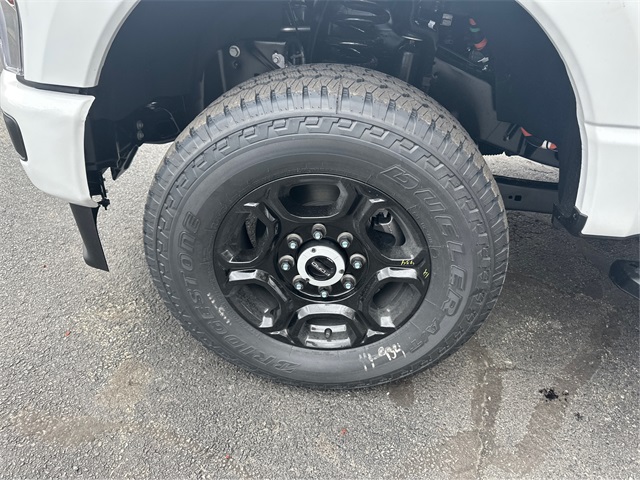 2025 Ford F-250 XL photo 10