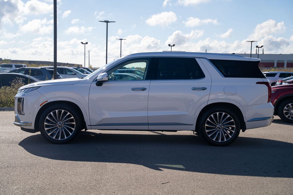 2024 Hyundai Palisade Calligraphy photo 2