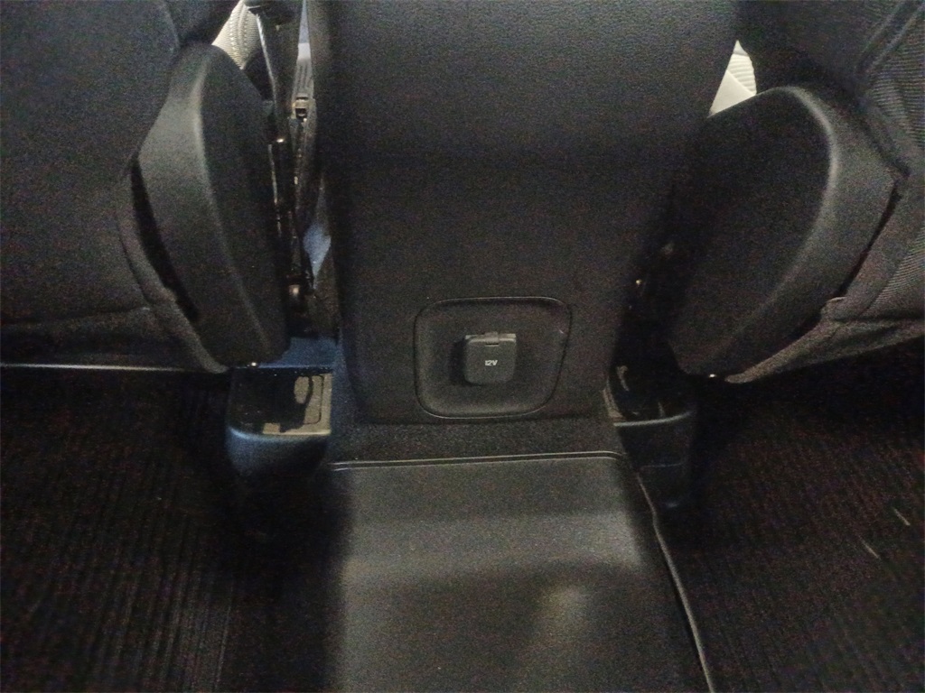 2022 Ford Escape S photo 15