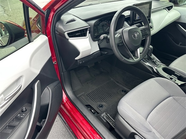 2023 Toyota Corolla SE photo 9
