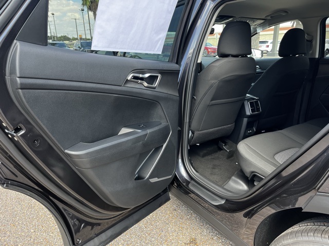 2026 Kia Sportage LX photo 16
