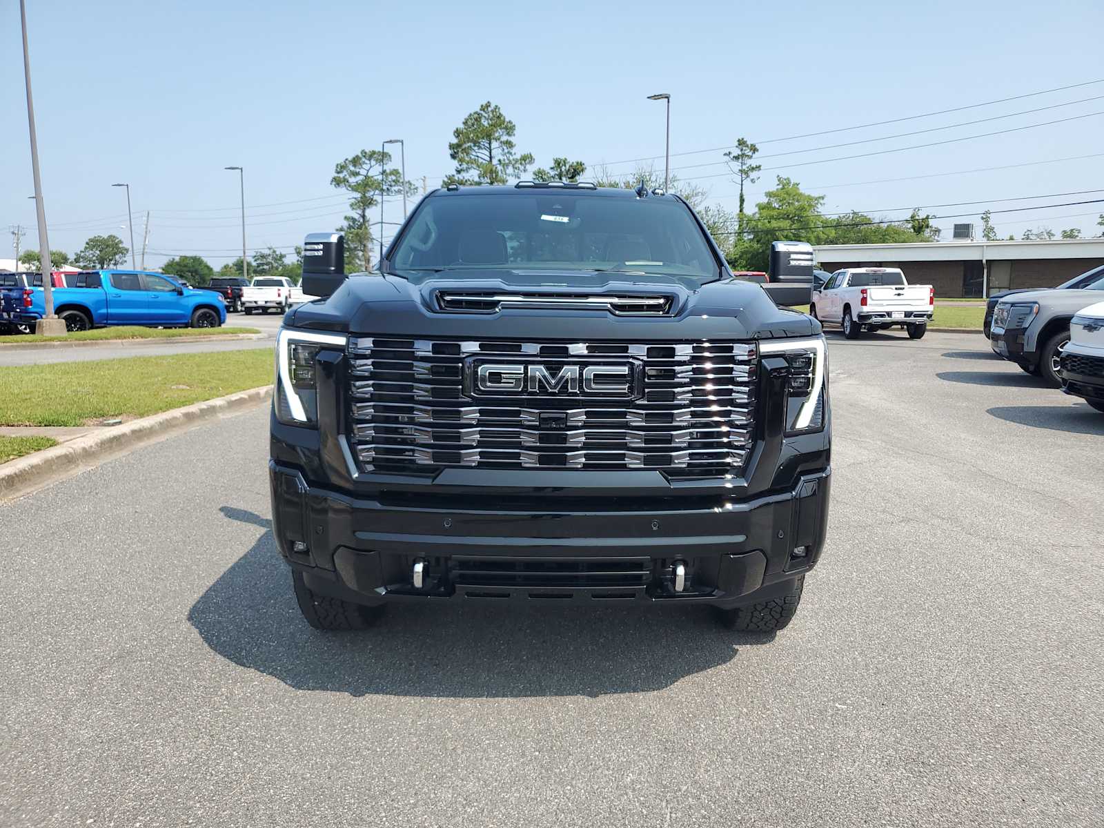 2025 Gmc Sierra 3500 HD Denali Ultimate photo 9