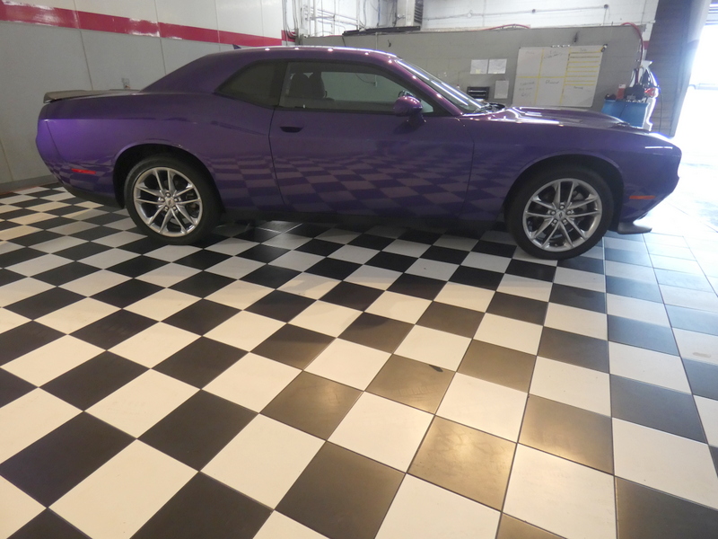 2023 Dodge Challenger GT AWD photo 4