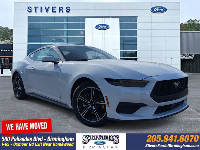 2025 Ford Mustang EcoBoost's photo