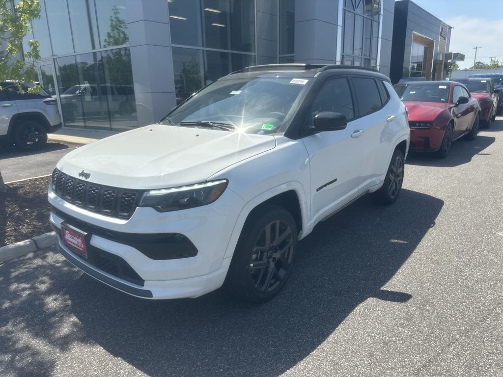 2025 Jeep Compass Limited photo 3