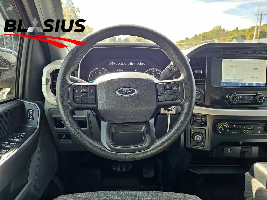 2023 Ford F-150 XLT photo 14