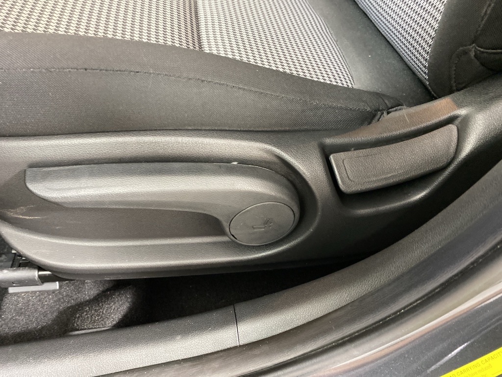 2020 Hyundai Kona SE photo 11