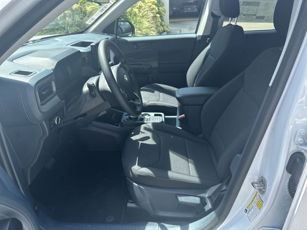 2025 Ford Maverick XL photo 8