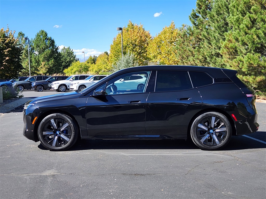 2025 Bmw iX iX xDrive50 photo 2