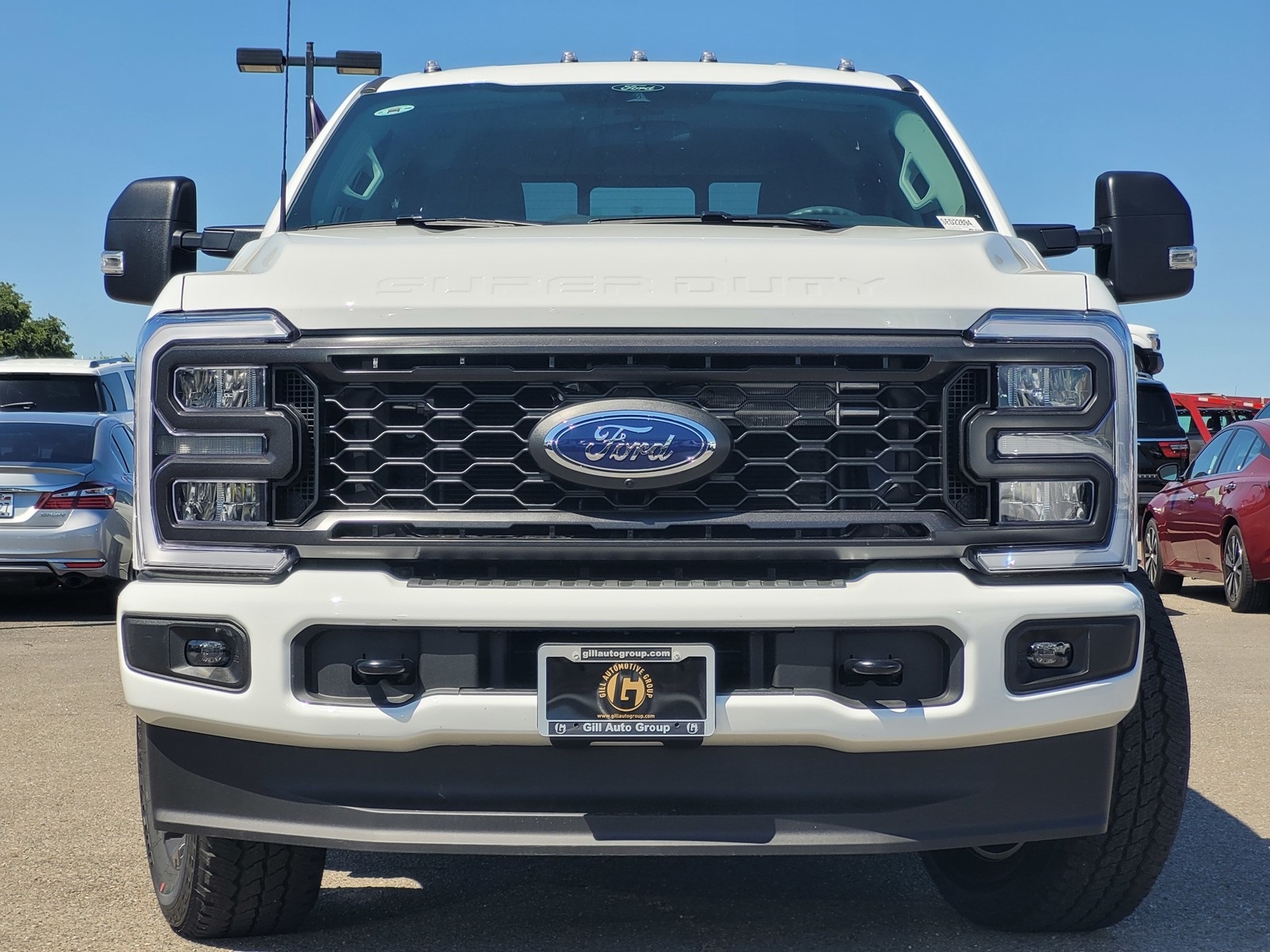 2025 Ford F-350 XL photo 2