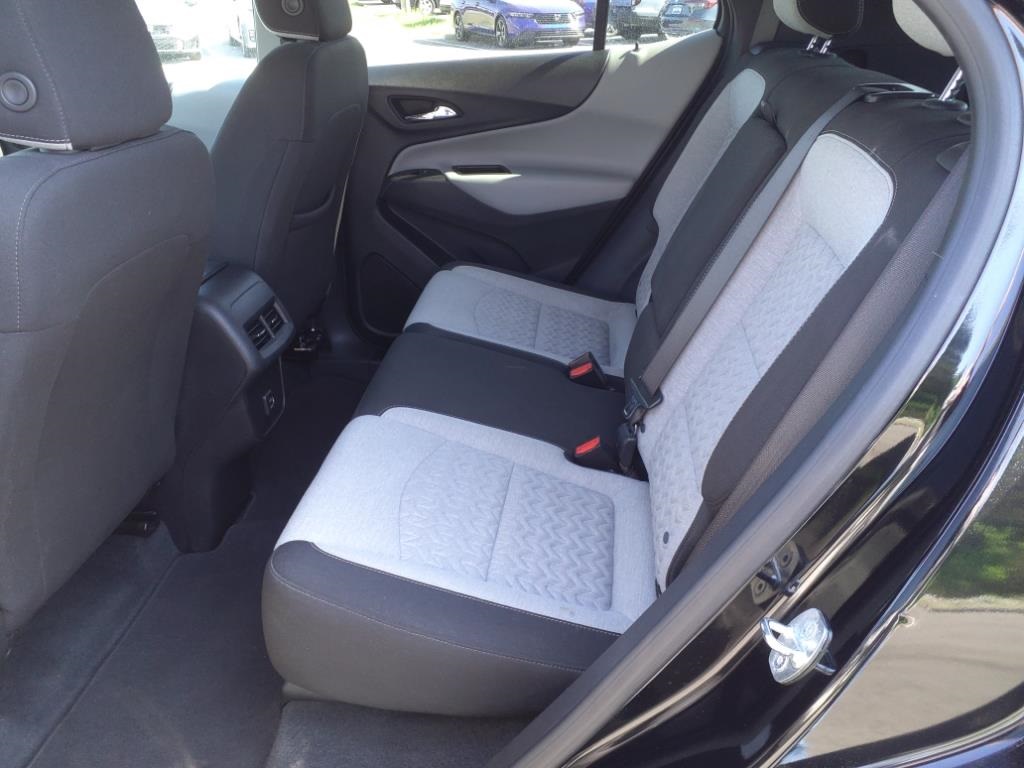 2023 Chevrolet Equinox LT photo 24