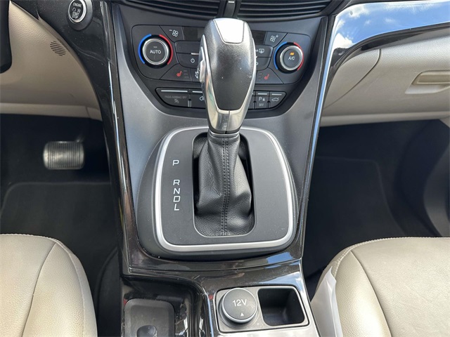 2017 Ford C-Max Energi Titanium photo 23