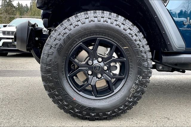 2025 Jeep Wrangler Willys photo 12