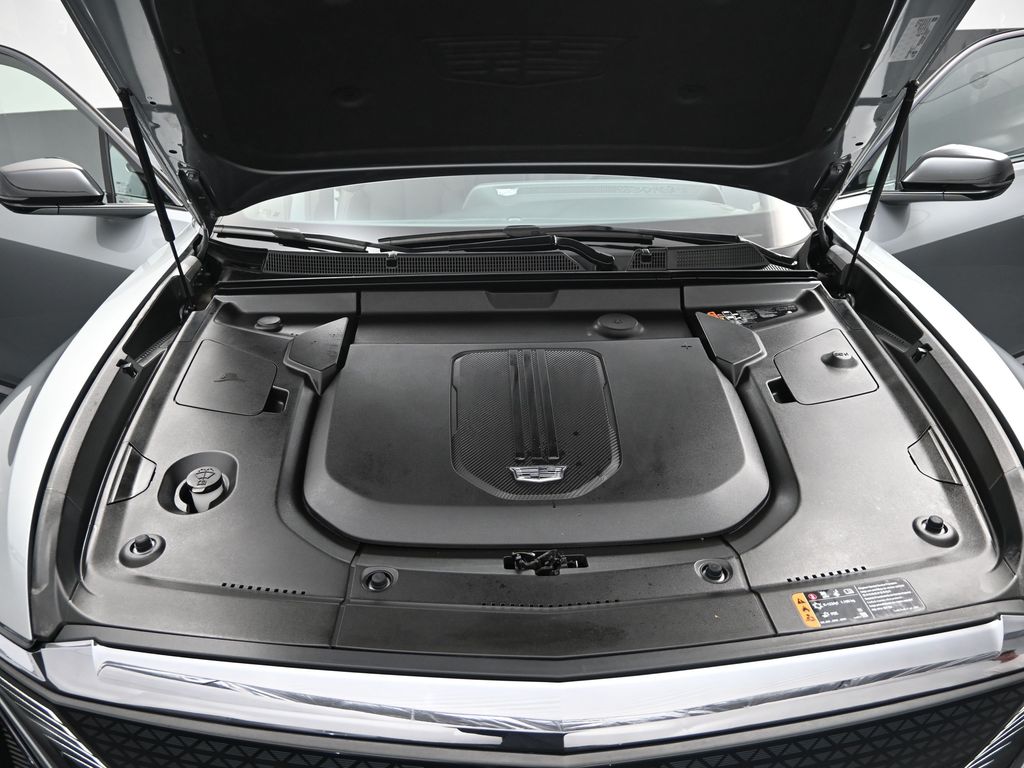 2024 Cadillac Lyriq Sport photo 14