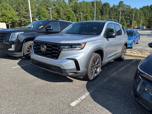 2025 Honda Pilot Sport photo 4