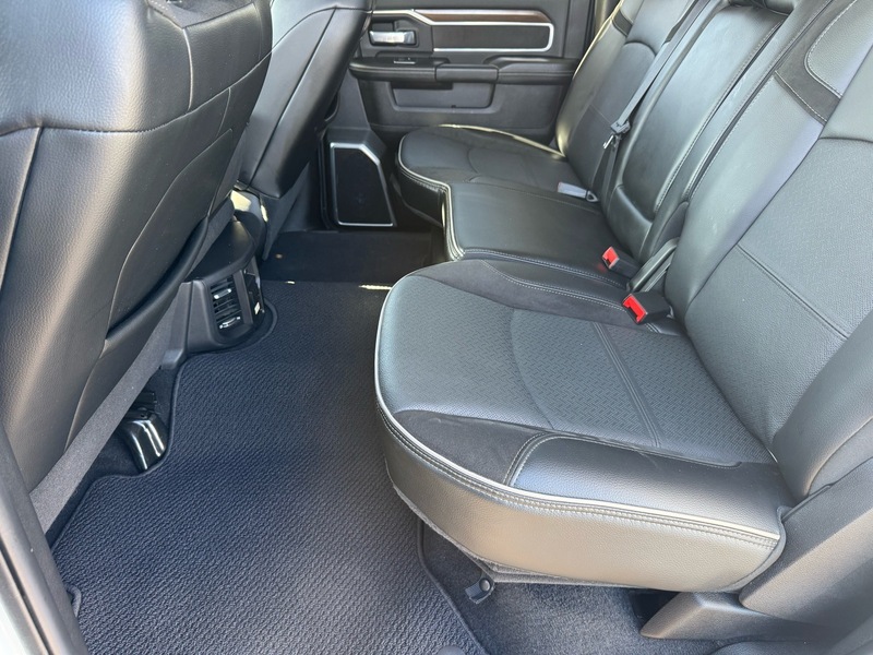2024 Ram 2500 Laramie photo 14