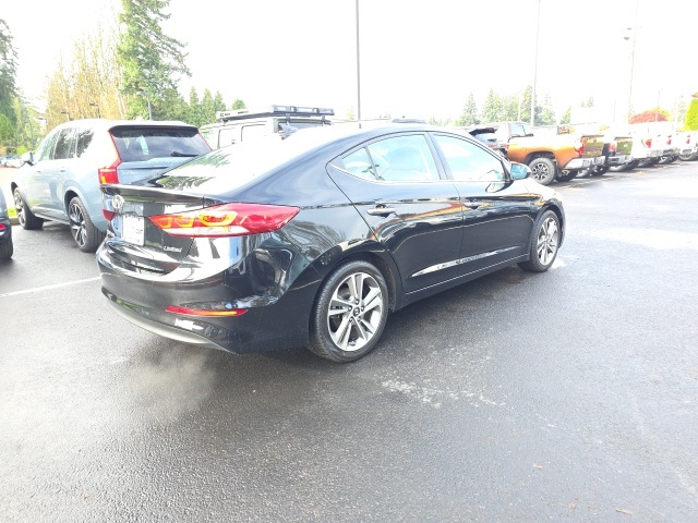 2017 Hyundai Elantra Limited photo 3