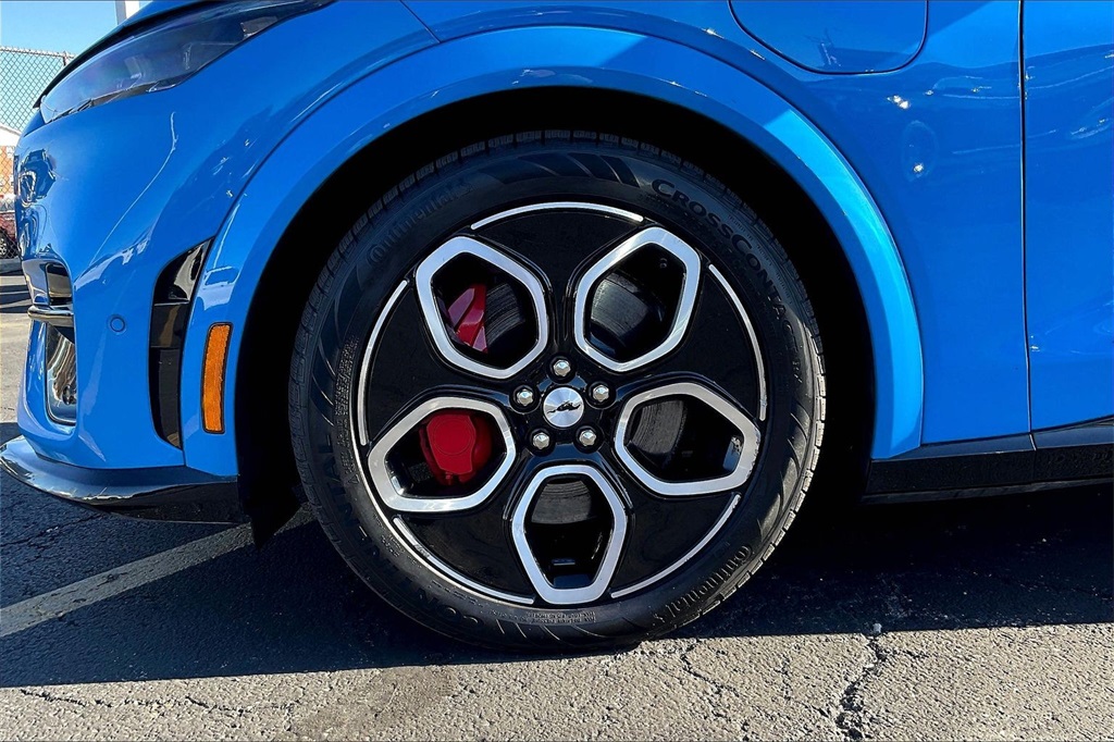 2021 FORD MUSTANG MACH-E - Image 7