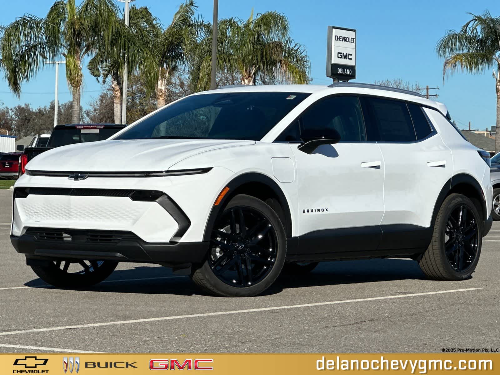 2026 Chevrolet Equinox EV 2LT's photo