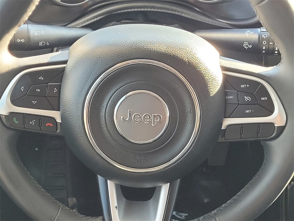 2019 Jeep Renegade Latitude North Edition photo 19