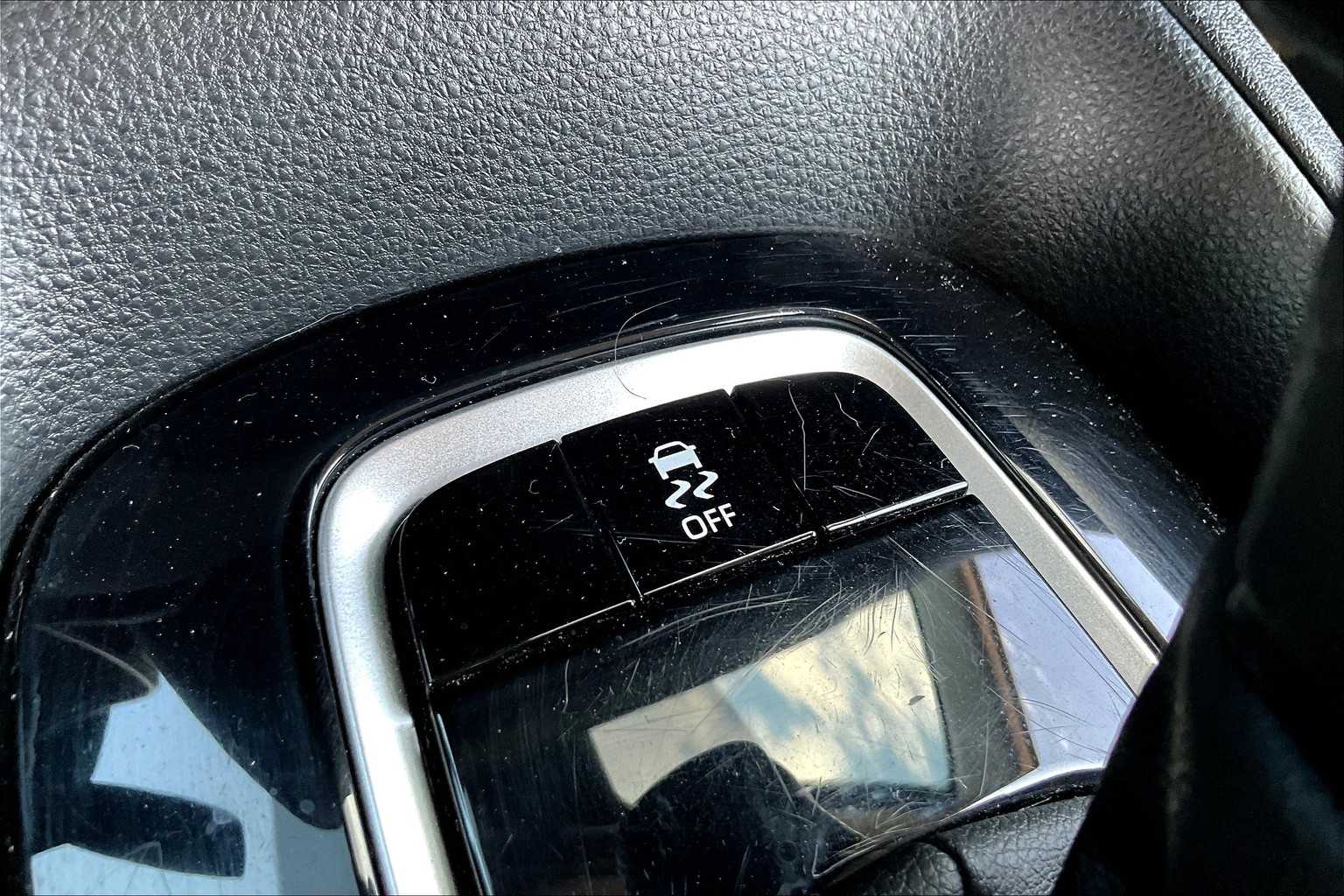 2024 Toyota Corolla LE photo 27