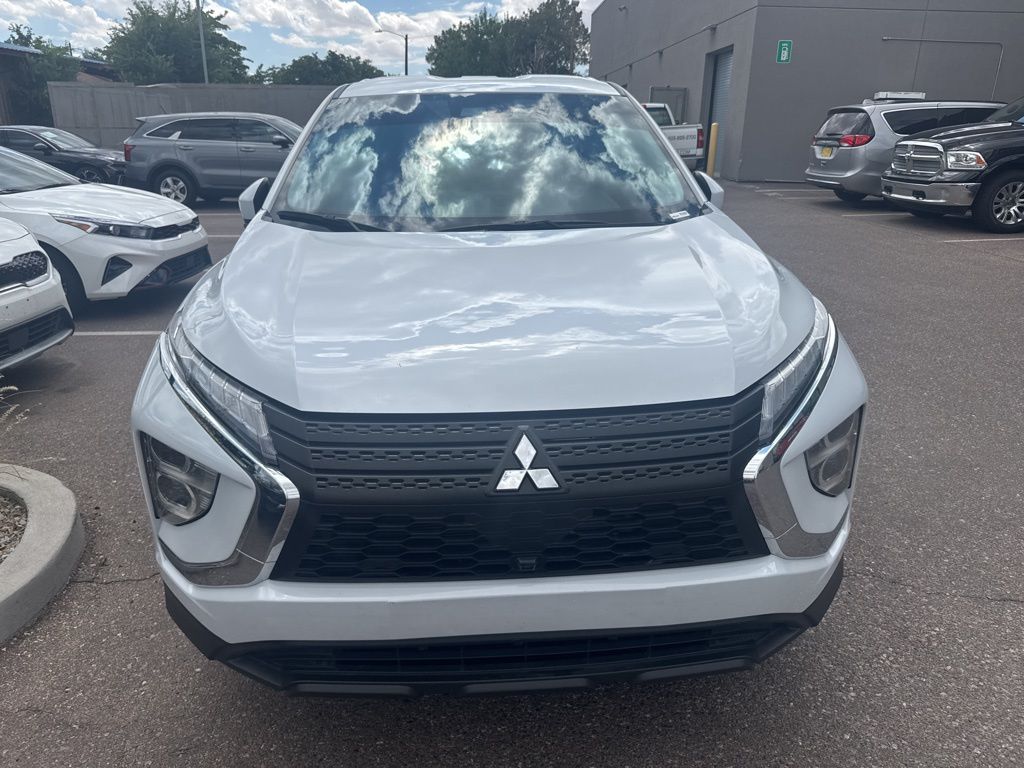 2024 Mitsubishi Eclipse Cross SE photo 14