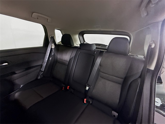 2025 Nissan Rogue SV photo 4