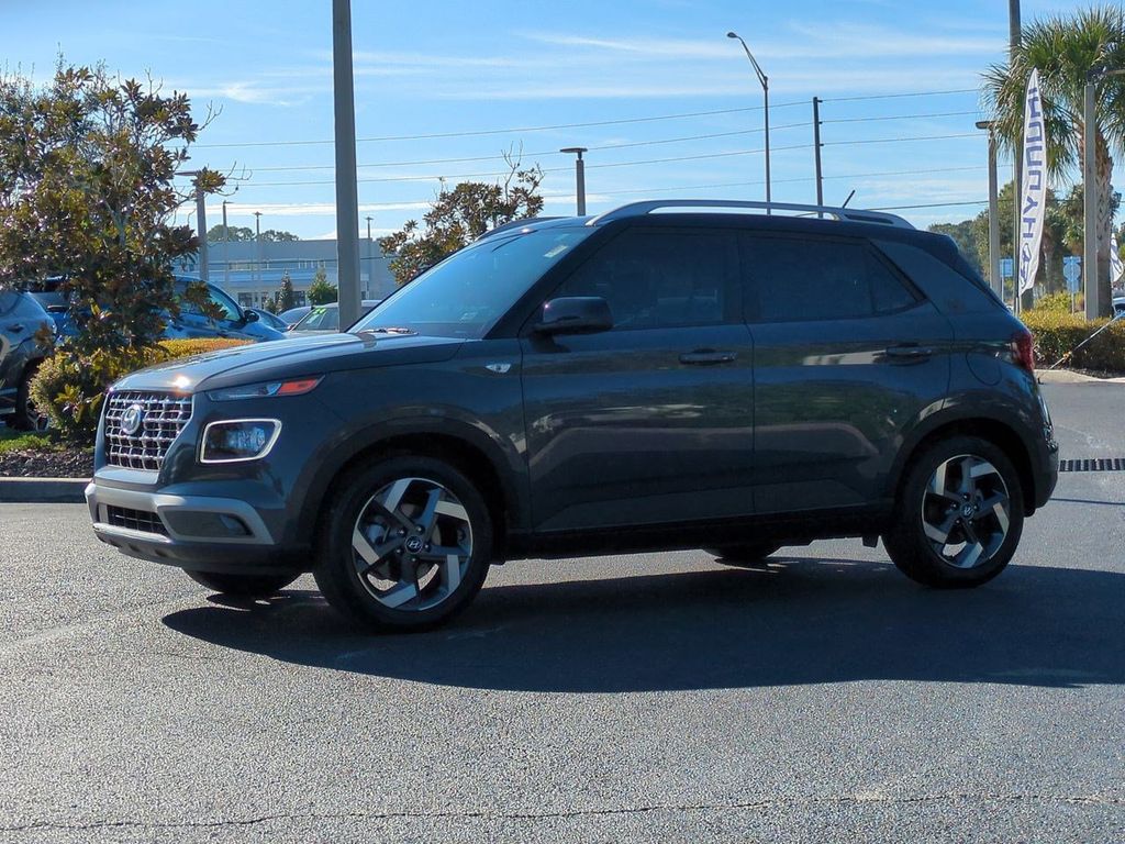 2024 Hyundai Venue Limited