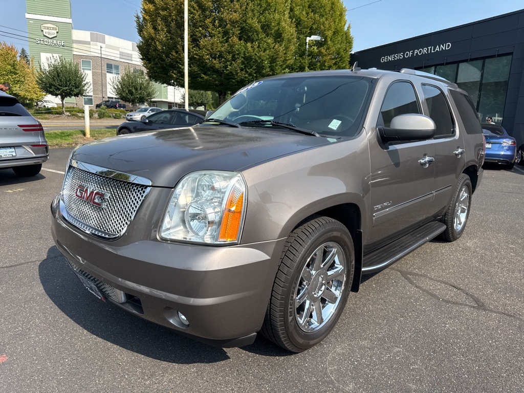 2013 Gmc Yukon Denali photo 3