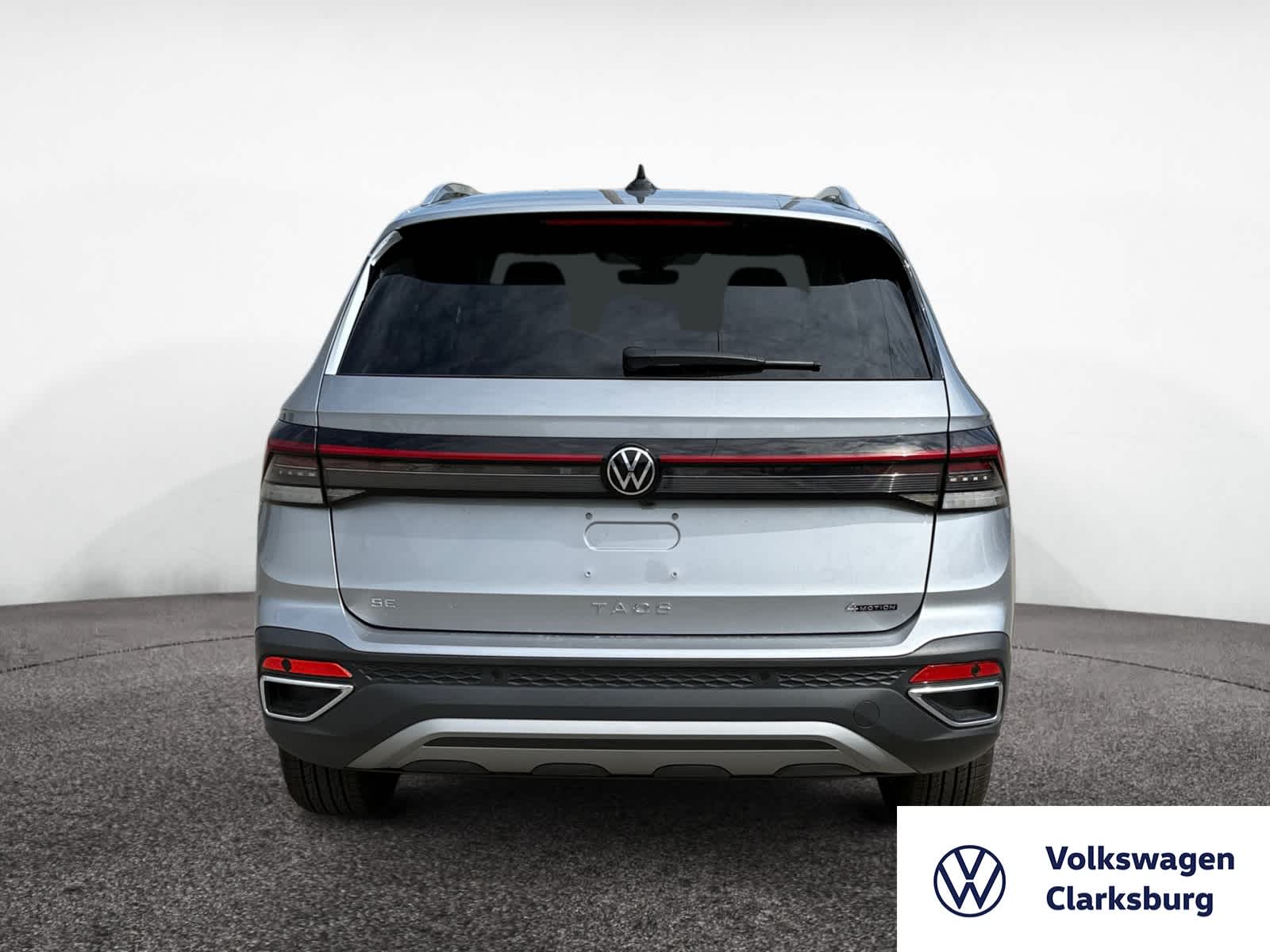 2025 Volkswagen Taos SE photo 3