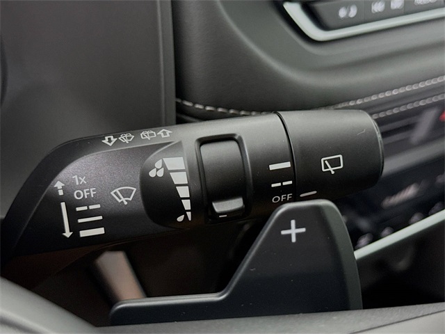 2026 Nissan Rogue SV photo 13