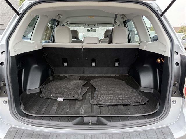 2014 Subaru Forester 2.5i photo 28