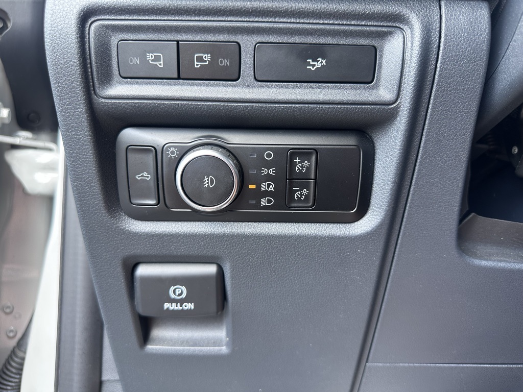 2024 Ford F-150 XLT photo 4
