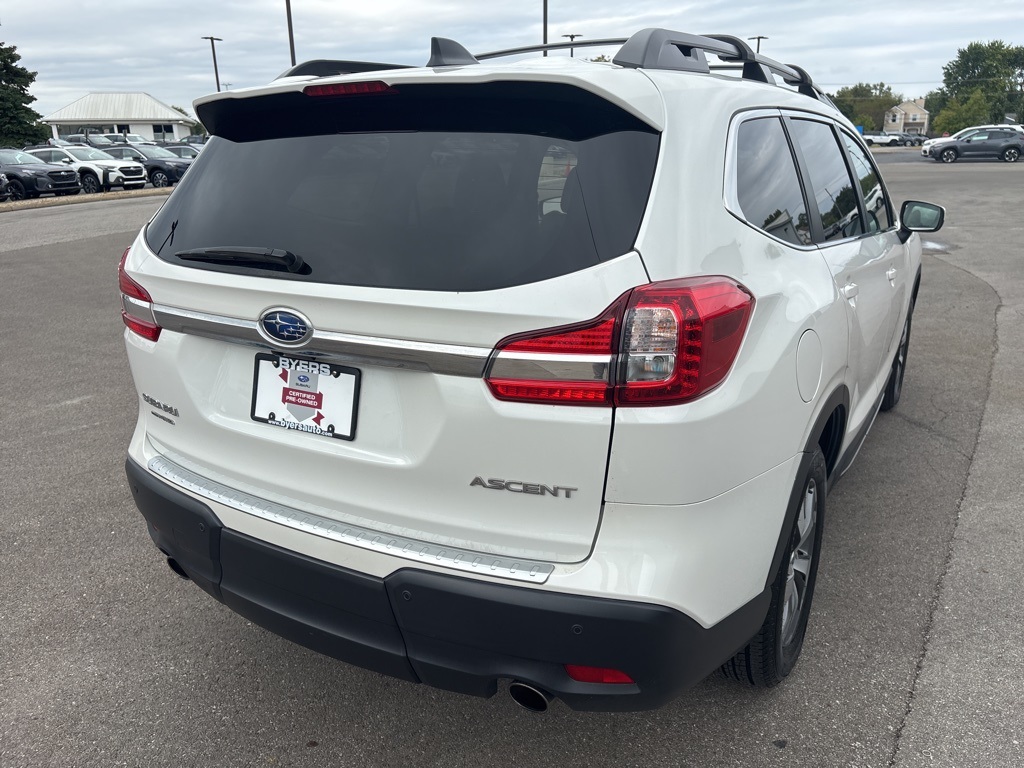 2022 Subaru Ascent Premium photo 3