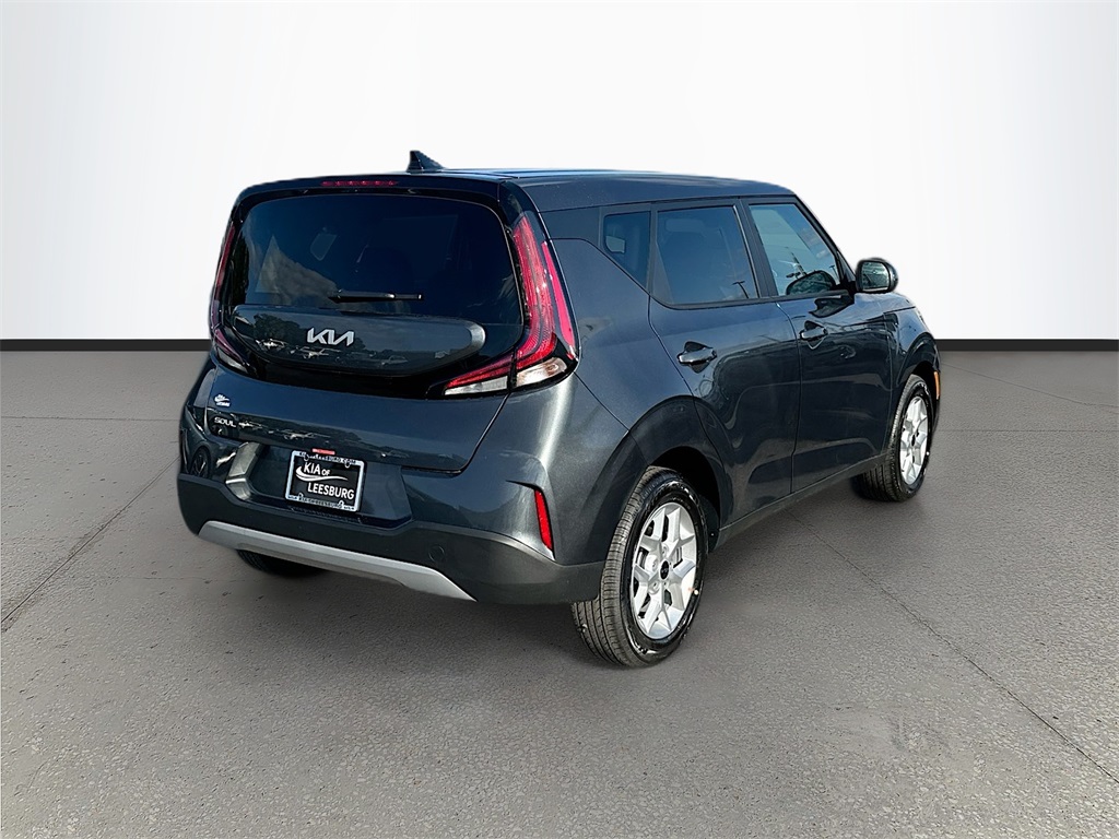 2025 Kia Soul LX S photo 4