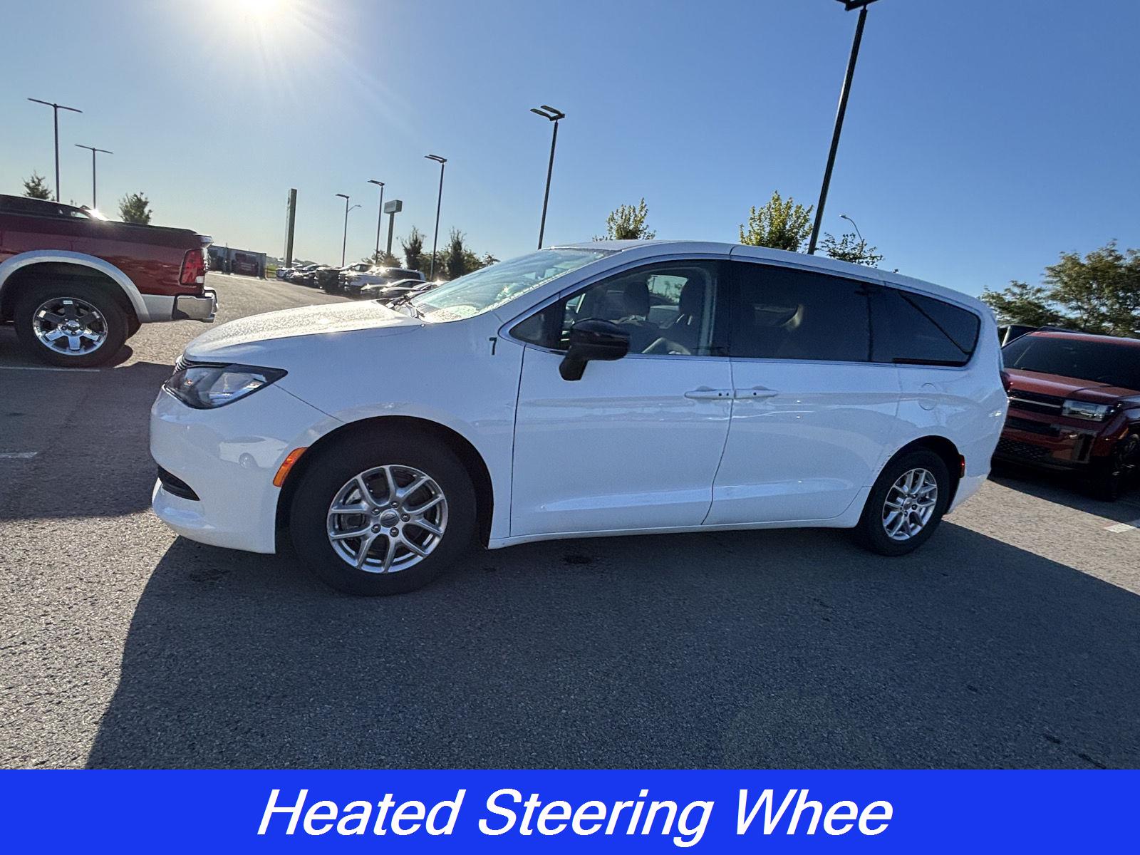 2024 Chrysler Voyager LX photo 2