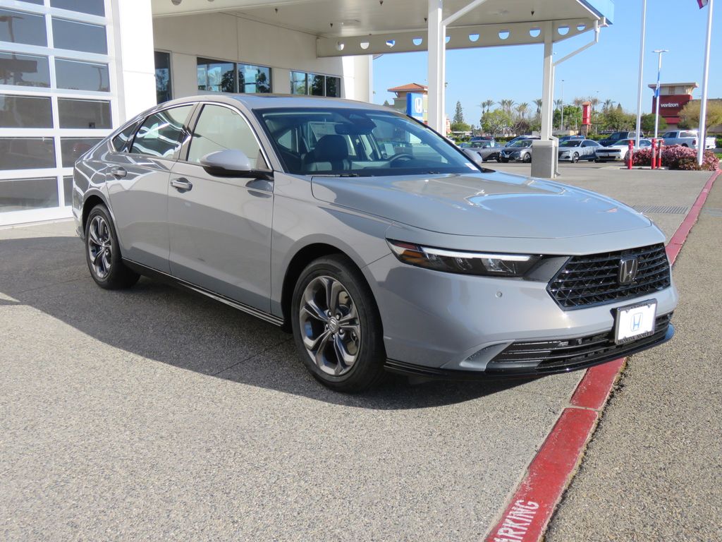 2025 Honda Accord Hybrid EX-L photo 3