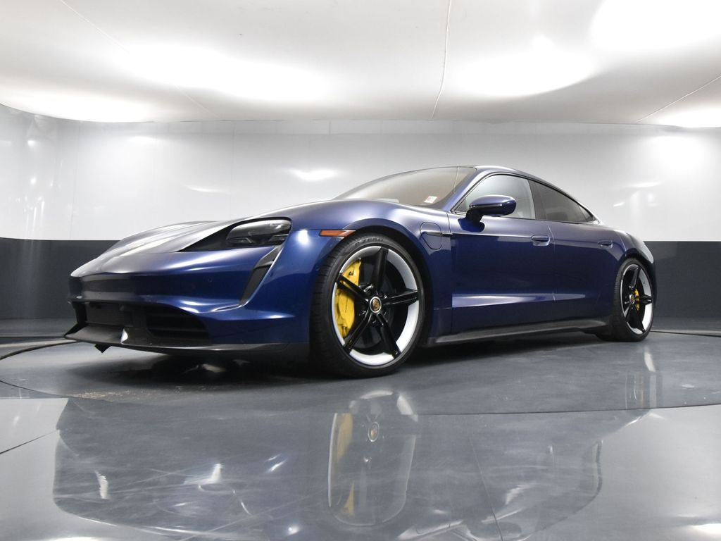 2020 Porsche Taycan Turbo S photo 46