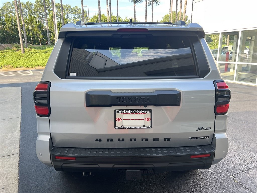2025 Toyota 4Runner photo 4