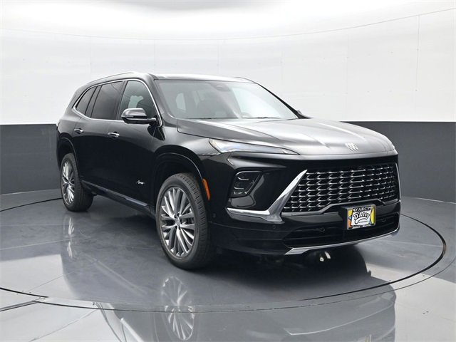 2026 Buick Enclave Avenir photo 2