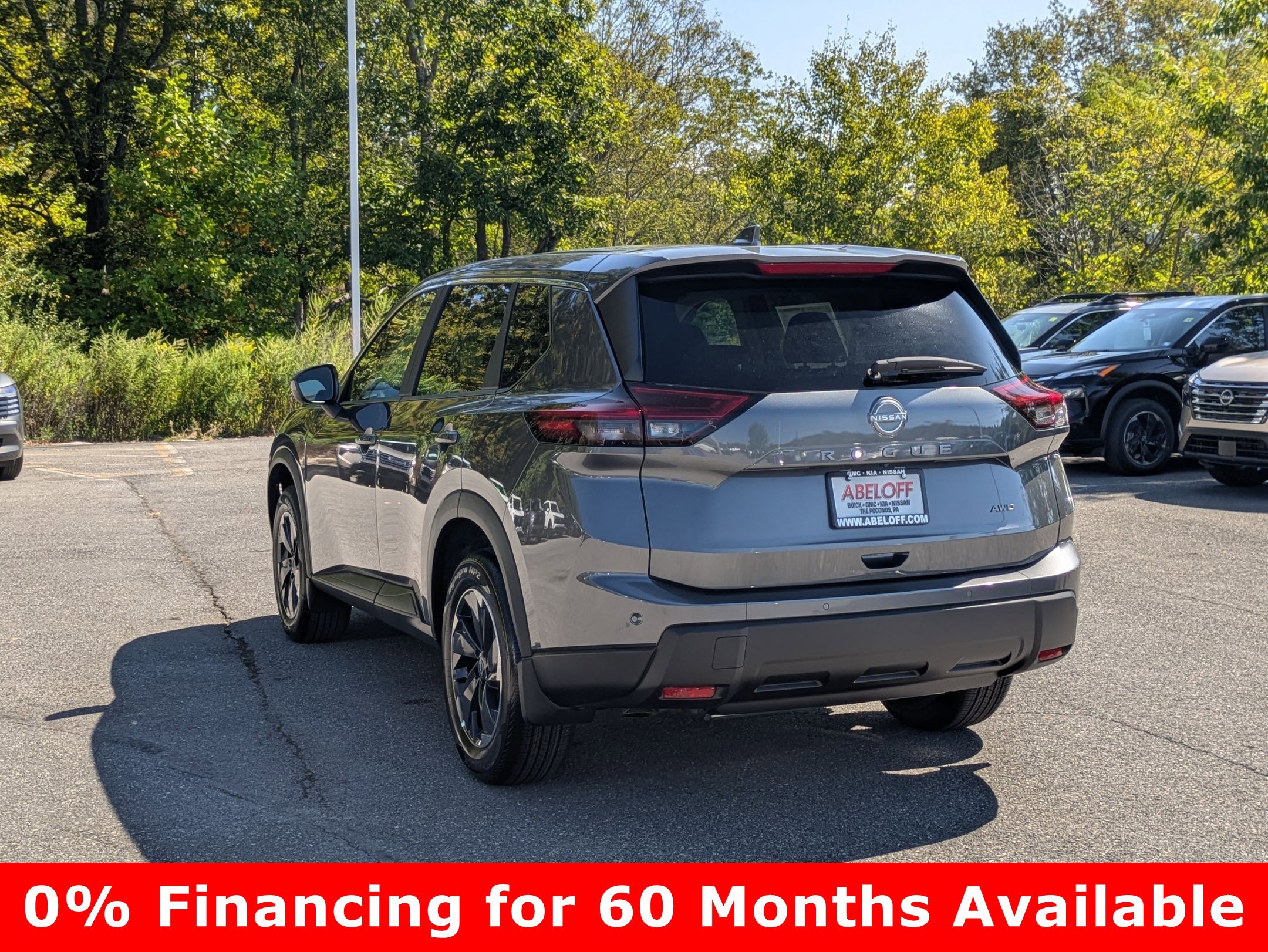 2026 Nissan Rogue SV photo 2