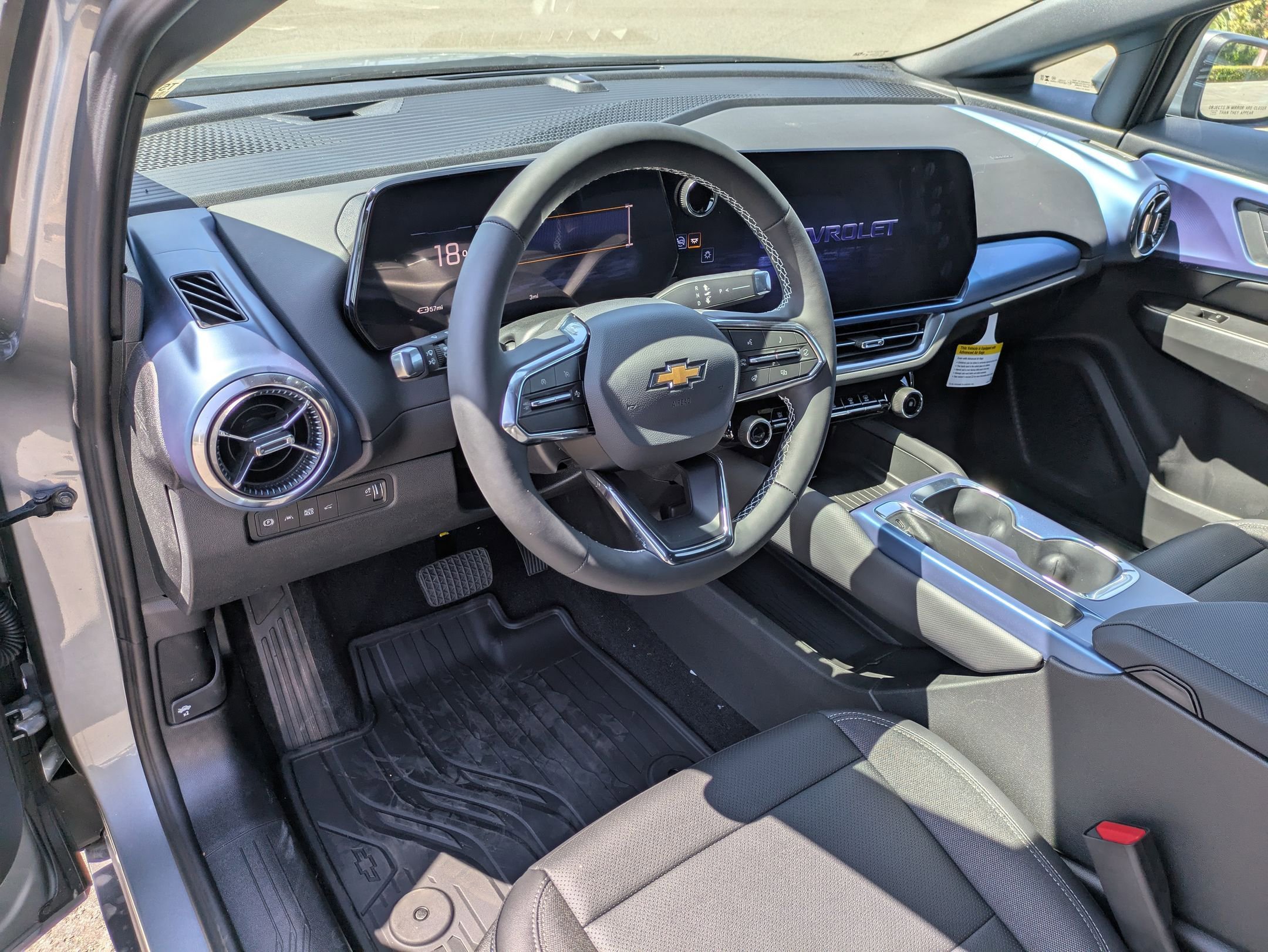 2026 Chevrolet Equinox EV 1LT photo 10