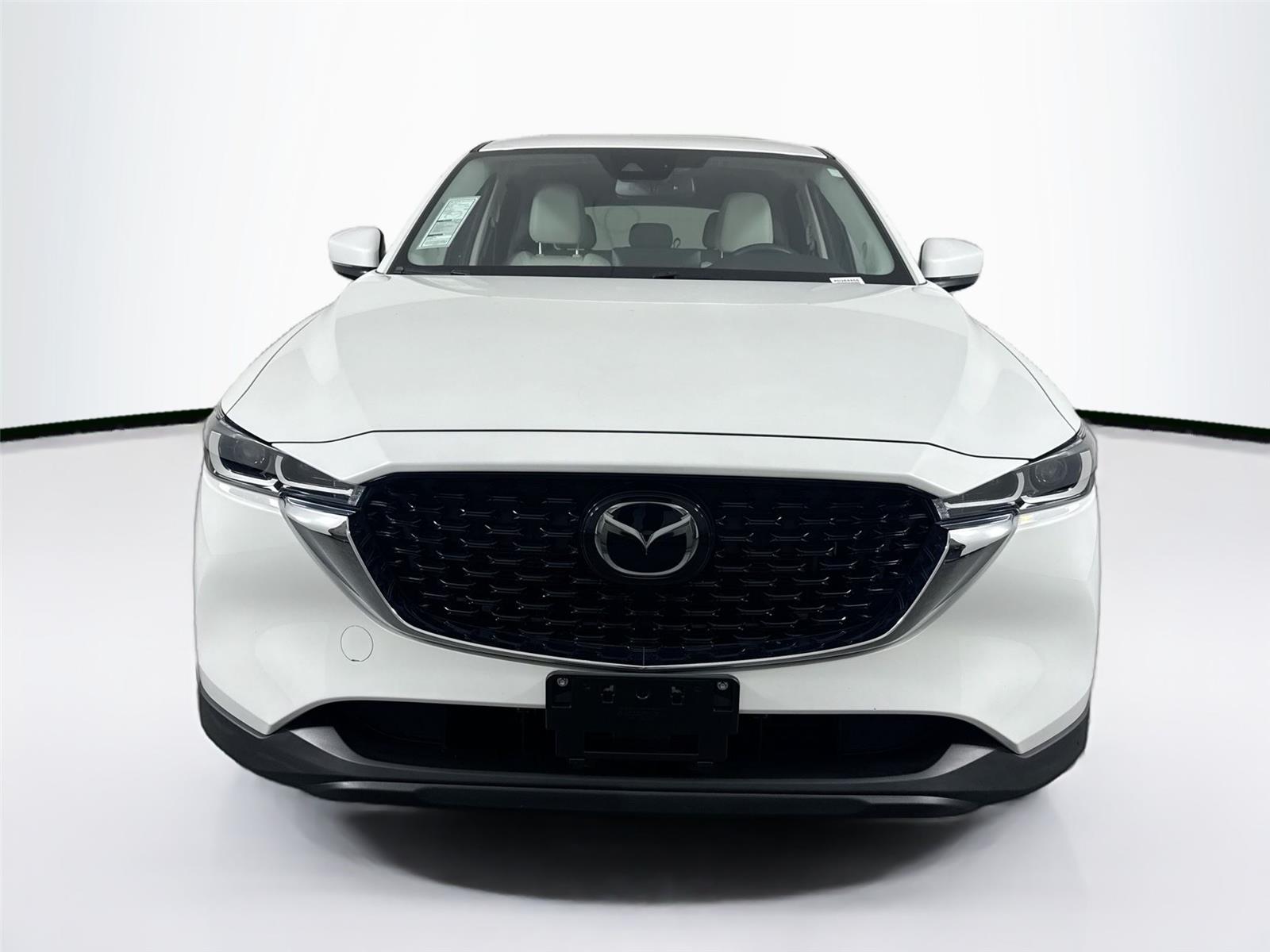 2023 Mazda CX-5 2.5 S Preferred photo 3