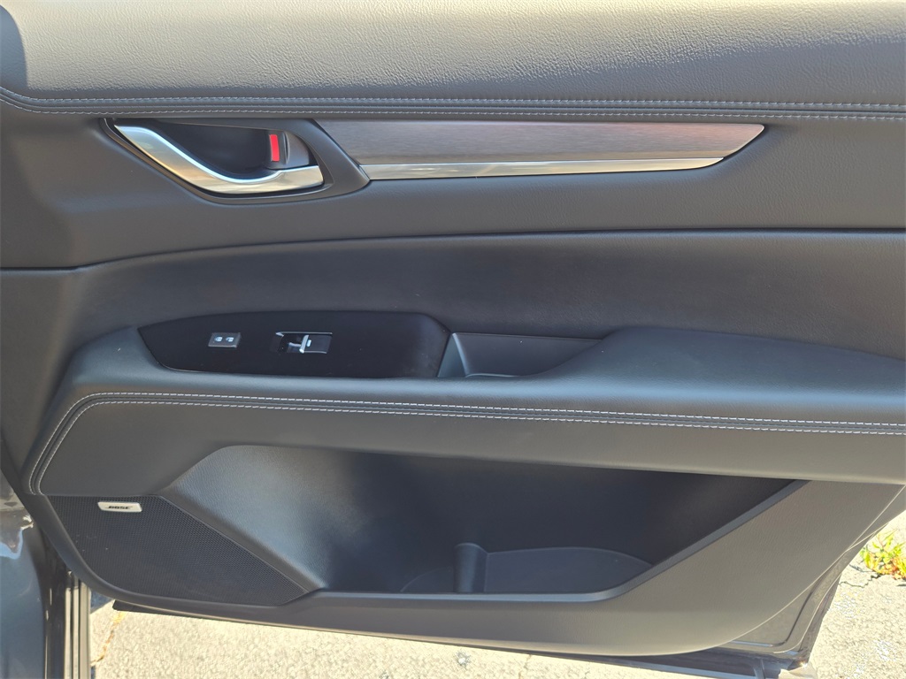 2021 Mazda CX-5 Touring photo 4