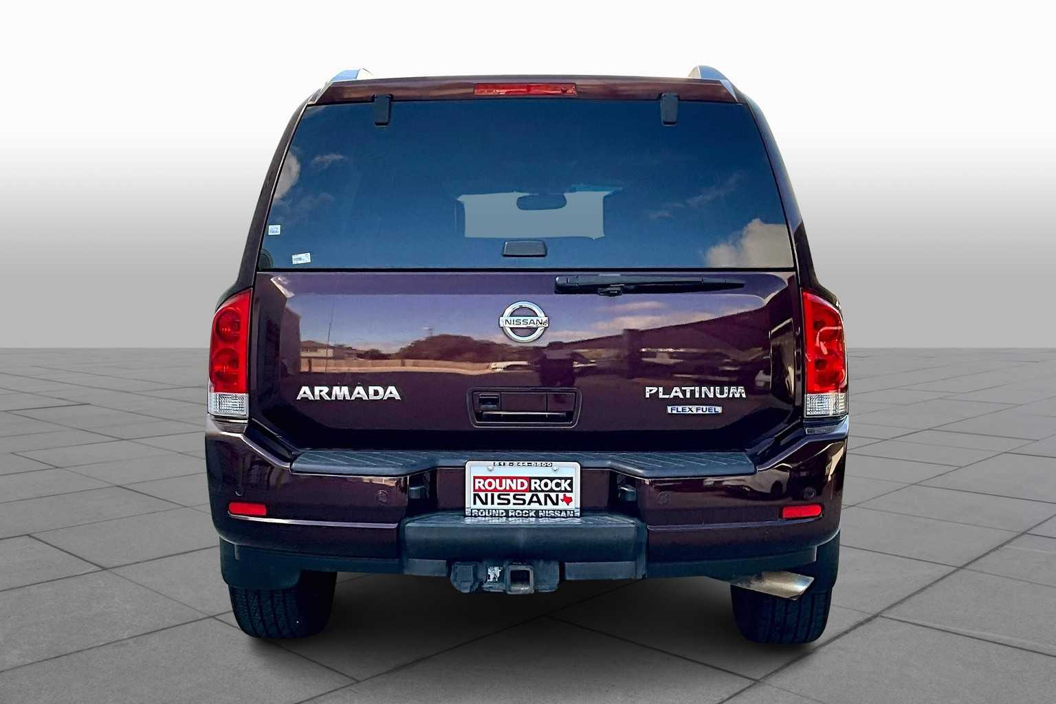 2013 Nissan Armada Platinum photo 3