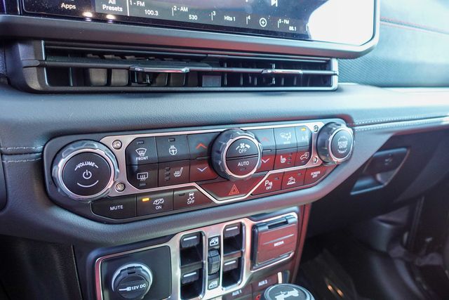 2024 Jeep Wrangler Rubicon 392 photo 24